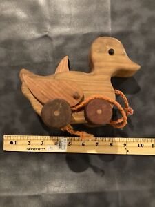 Vintage Duck Wooden Pull Toy Folk Art Handmade Log Cabin Crafts Kentucky