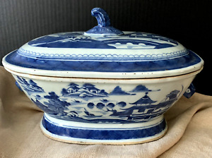 Antique 18th Century Blue White Canton Porcelain Tureen