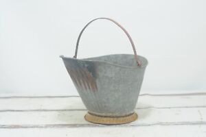 Vintage Wheeling Fireplace Coal Ash Galvanized Zinc Bucket Regal Ware Clam Shel