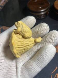 Netsuke Frog Lotus Carving Tsuge Sagemono Inro Ojime Japanese Amulet Japan
