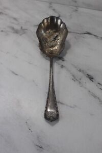 Vintage Berry Casserole Serving Spoon 1904 International Silver Sp 1847 Rogers