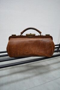 Very Old Doctor S Suitcase Vintage Bag Antiques Travel
