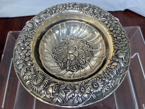 9 5 In Sterling Silver S Kirk Son Antique Floral Repousse Bowl Centerpiece
