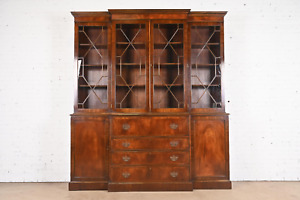 Trosby Furniture Georgian Carved Flame Mahogany Breakfront Bookcase Cabinet