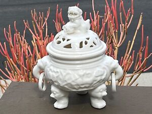 Vintage Japanese Censer Or Incense Burner With Foo Dog In White Porcelain