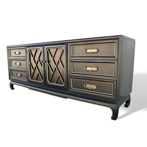 American Of Martinsville Chinese Chippendale Ming Chinoiserie Dresser Credenza