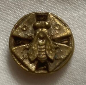 Vintage Bee Brass Button With Letters D O L T