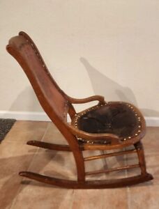 Antique Early 1900s Wood Rocking Chair Carved Leather Design Shield Papa 