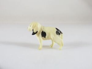 Old Figurine Of An English Foxhound Dog Handmade Okimono 1 X 3 4 