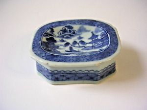Antique Chinese Canton Blue White Porcelain Salt Cellar Tray Qianlong Period