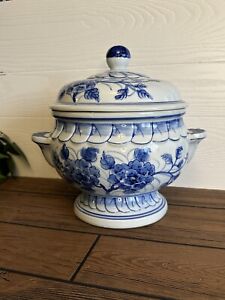 Antique Chinese Porcelain Blue White Soup Tureen Chinese Or European Tureen