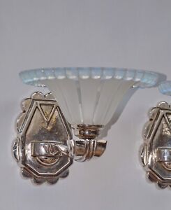 Gauthier Ezan A Pair Of French Opalescent 1930 Art Deco Wall Sconces France