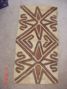 Old Ethnic Used Bark Tapa Cloth From Papua New Guinea
