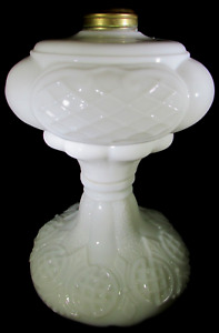 Antique Prince Edward Opaque White Glass Oil Kerosene Massive Sewing Lamp Thuro
