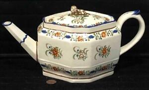 Antique English Hand Painted Pearlware Teapot Dog Finial C 1800