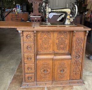Working Antique Singer Treadle Sewing Machine In Oak Cabinet W Drawers