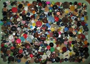 Huge Lot Antique Vintage Buttons Colt Plastic Celluloid Jewel Metal 