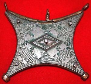 Antique African Tuareg Tcherot Amulet Tribal Pendant Collected In Niger Africa