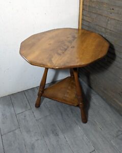 Vintage Cushman Colonial Creation Rustic Solid Maple Wood 3 Leg Table