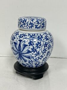 4 5 Old China Kangxi Marked Blue White Porcelain Ginger Aline Jar W Lid Base