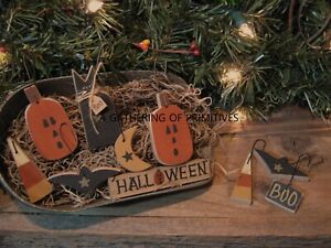 10 Primitive Mini Halloween Sign Pumpkin Cat Bat Moon Wood Ornie Ornament Tuck