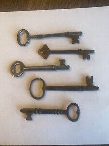 Antique Vintage Skeleton Keys Lot Of 5 Unusual Keys Mortice Russell Erwin