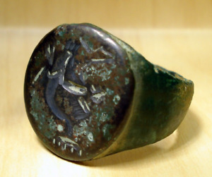 Ancient Bronze Roman Ring With Eros And Dolphin Year 80 190 1st 2nd Century