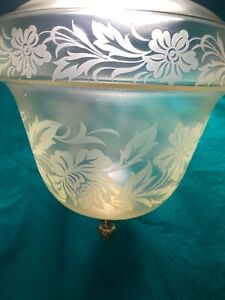 Antique Brass Style Ceiling Light Fixture Chandelier With Etched Glass Shade