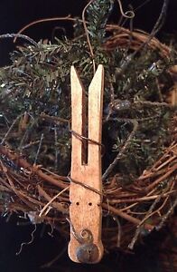 Primitive Christmas Reindeer Rusty Wire Wood Stained Clothespin Ornaments Set 3