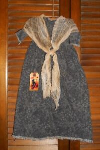 Primitive Dress Wall Decor Old Witch Hag Halloween Grungy