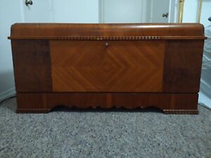 Vintage Waterfall 1942 Cedar Chest Trunk 46 Width Local Pickup Old Lock Removed