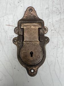 Rare Antique C A Taylor Trunk Works Brass Latch Lock No Key