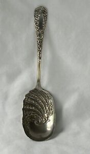 1898 Raymond Shell Bowl Large Berry Spoon Oneida Coin Extra Silver Plate 8 75 