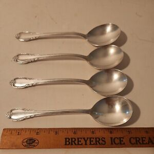 Set Of 4 1847 Roger Bros Remembrance Soup Spoon 7 International Silverplate