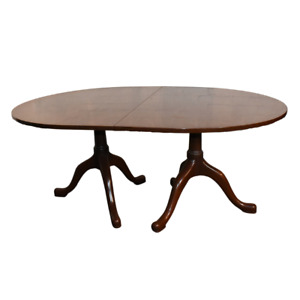 Kittinger Mahogany Oval Georgian Style Table Williamsburg Restoration Needed