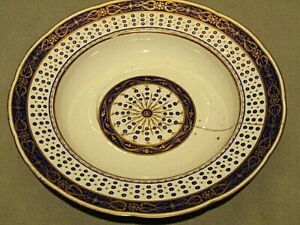 Rare 18th C Antique Vincennes Soft Paste Porcelain Hand Painted Bowl C 1740 55