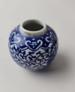 2 5 Collect Chinese Blue And White Porcelain Flowers Mini Vase 