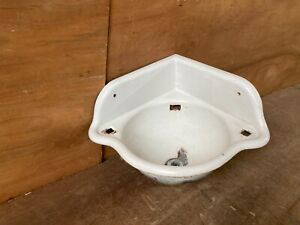 Antique 16 Cast Iron White Porcelain Corner Sink Garden Planter Birdbath 33 24e