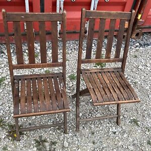 2 Vintage Antique Wooden Slat Folding Chairs Wedding Banquet Brown Nice