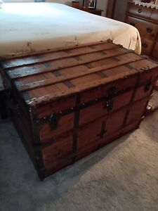 1800 S Trunk
