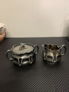 Vintage Pairpoint Quardruple Silverplate 2028 Sugar Bowl And Creamer