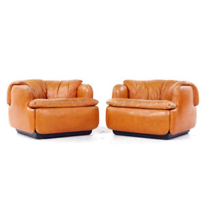 Alberto Rosselli For Saporiti Confidential Mcm Leather Lounge Chairs Pair