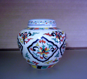 Chinese Doucai Porcelain Handmade Ginger Jar