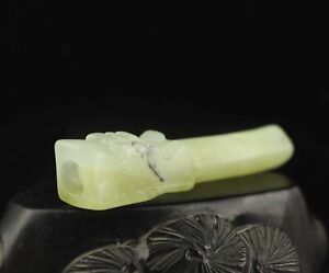 China Old Natural Jade Hand Carved Statue Dragon Pipe Pendant