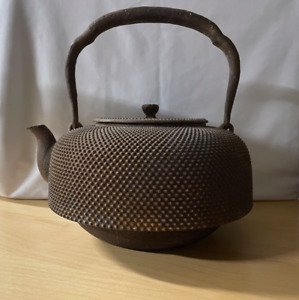 Large Antique Japanese Cast Iron Tea Pot Kettle Signed 10 Wide