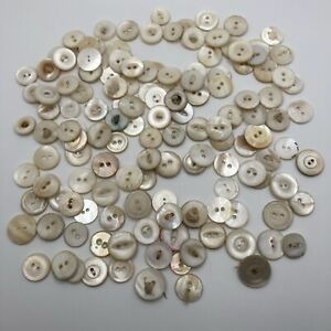 Lot Of 125 Vintage 1 2 To 9 16 2 Hole Shell Mop Buttons Bt13
