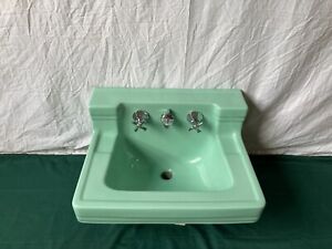 Vtg Mid Century Jadeite Ming Green Shelf Back Bath Wall Sink Standard 124 24e