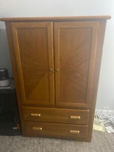 Bassett Mid Century Modern Oak Armoire And Chest With Mirror