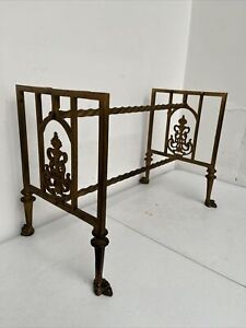 Vintage Art Specialty Company Gilt Wrought Iron Craw Feet Coffee Table Base Only