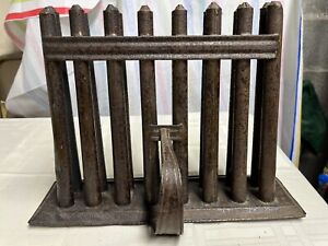 Antique Primitive Tin Metal 16 Hole Candle Mold Maker With Single Handle 10 